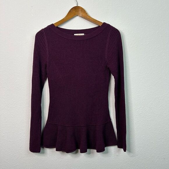 Tory Burch Women’s Ribbed Purple 100% Merino Wool Peplum Sweater Size M - Picture 1 of 15